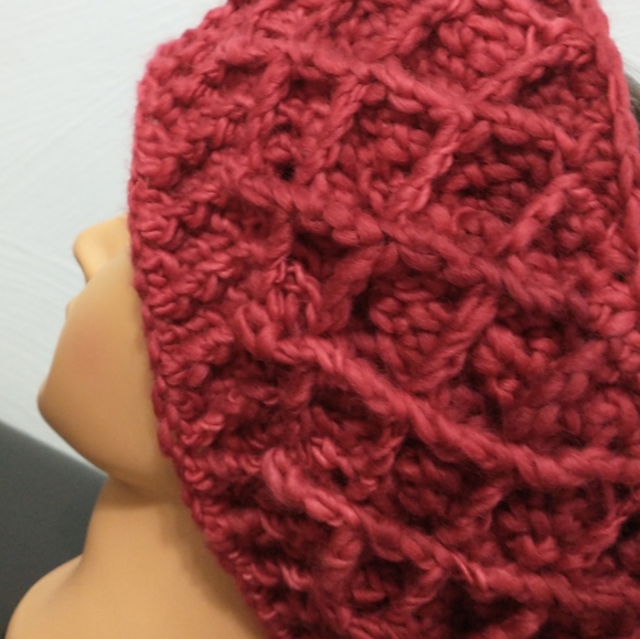 Diamond Stitch Earwarmer - Picture 5 of 5